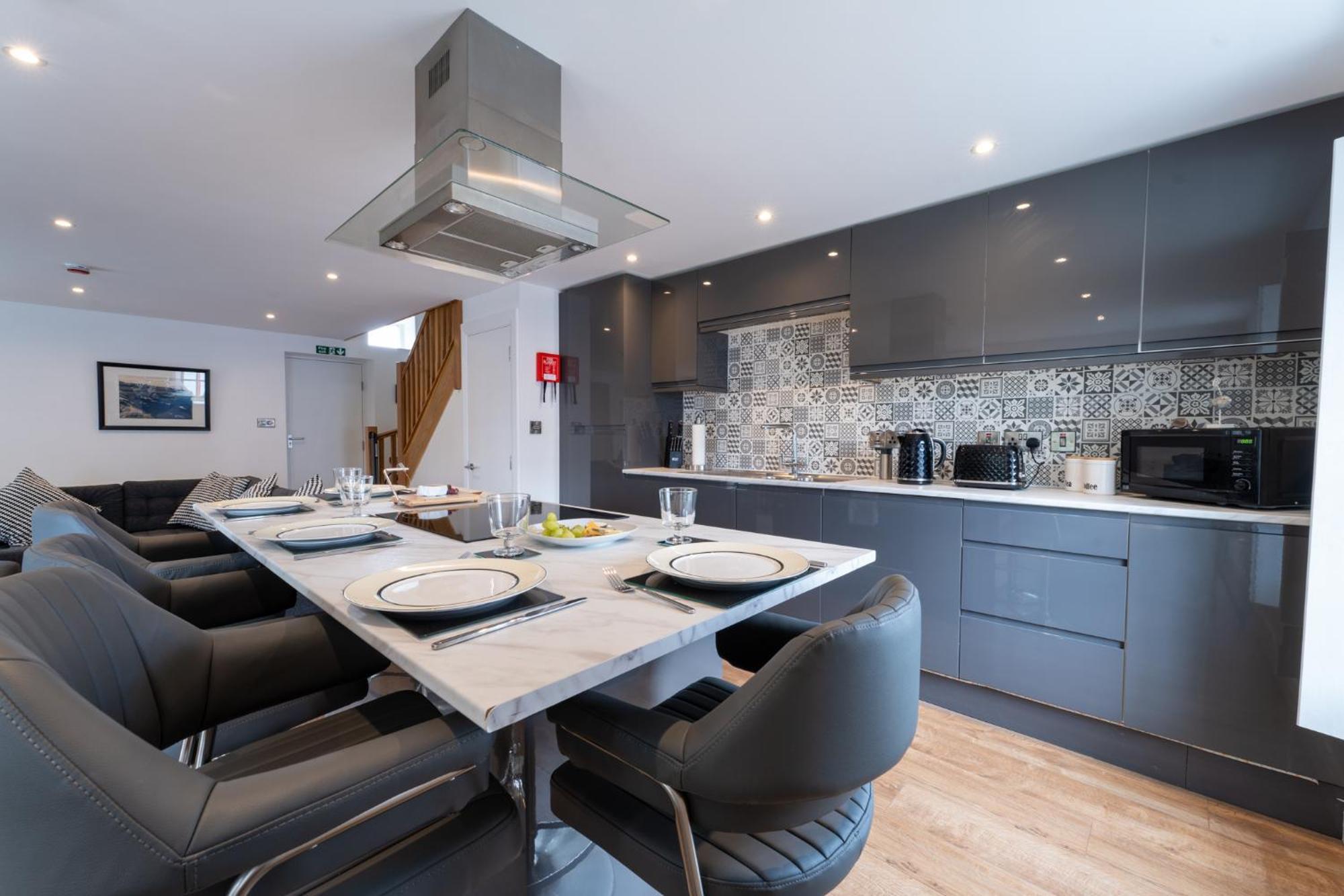 Market Square Apartments 布什米尔斯 外观 照片